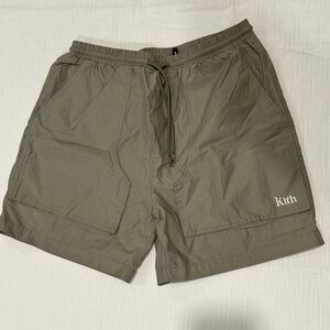 Kith Olive Men's Shorts